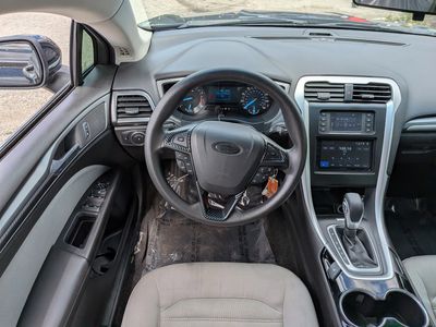 2015 Ford Fusion - Photo 17