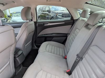 2015 Ford Fusion - Photo 14