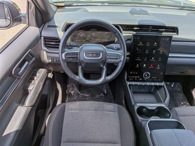 2025 GMC Terrain - Photo 18
