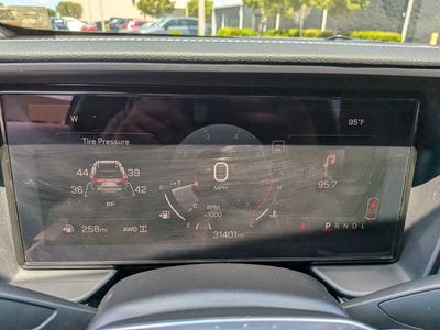 2025 GMC Terrain - Photo 28