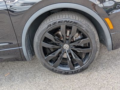 2021 Volkswagen Tiguan - Photo 11