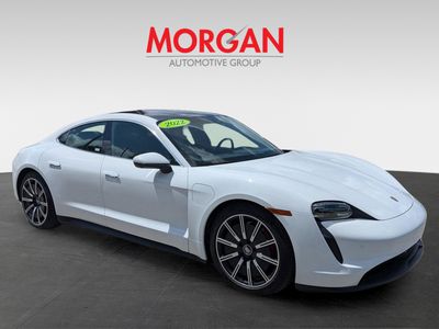 2022 Porsche Taycan - Photo 2