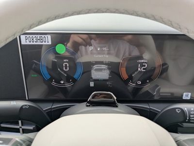 2026 Hyundai SANTA FE HYBRID — photo 26 view