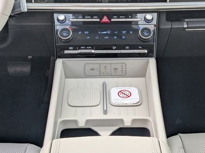 2026 Hyundai SANTA FE HYBRID — photo 20 view