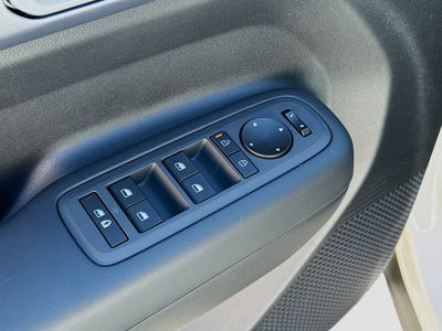 2026 Hyundai SANTA FE HYBRID — photo 24 view