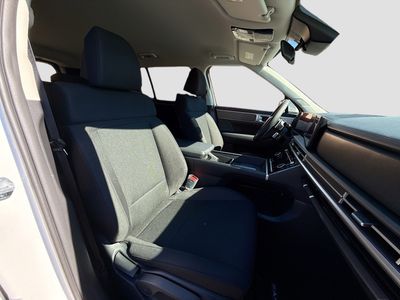 2026 Hyundai SANTA FE HYBRID — photo 17 view