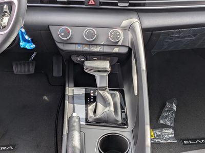 2026 Hyundai ELANTRA - Photo 19