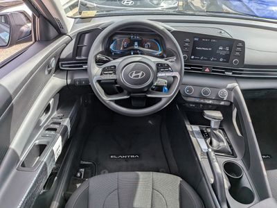 2026 Hyundai ELANTRA - Photo 16