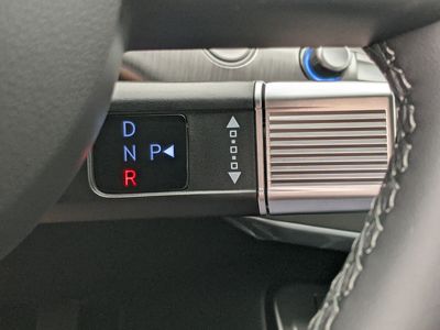 2025 Hyundai KONA - Photo 27