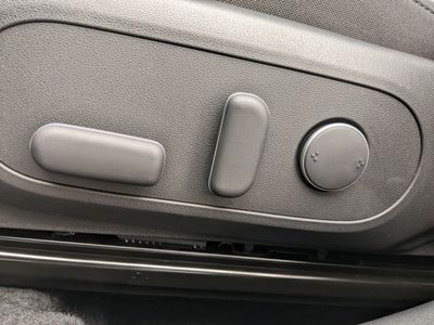 2025 Hyundai KONA - Photo 19