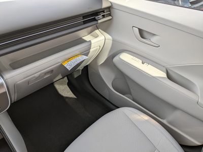 2025 Hyundai KONA - Photo 14
