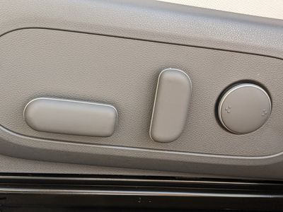 2025 Hyundai KONA - Photo 18