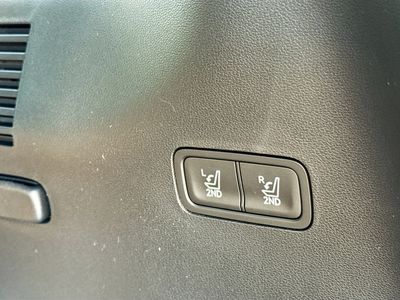 2026 Hyundai SANTA FE — photo 13 view