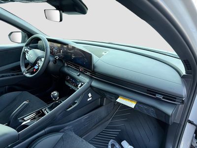 2026 Hyundai ELANTRA N - Photo 12