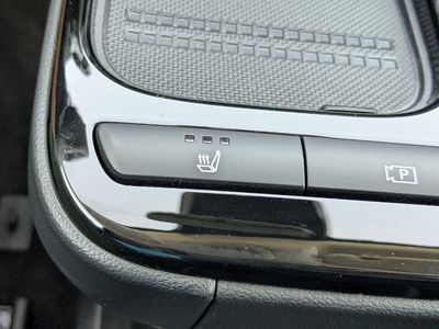 2025 Hyundai IONIQ 5 - Photo 27