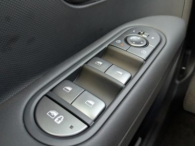 2025 Hyundai IONIQ 5 - Photo 20