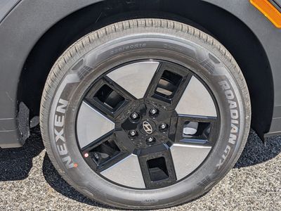 2026 Hyundai SANTA FE HYBRID — photo 11 view