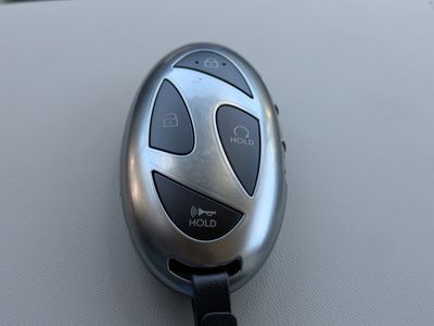2026 Hyundai SANTA FE HYBRID — photo 30 view