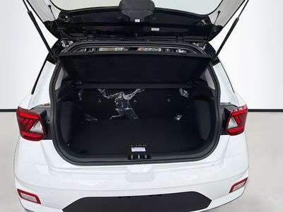 2026 Hyundai VENUE - Photo 12