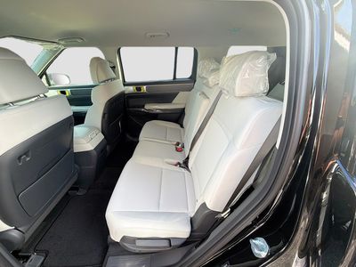 2026 Hyundai SANTA FE HYBRID — photo 22 view