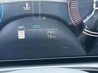 2026 Hyundai SANTA FE HYBRID — photo 39 view