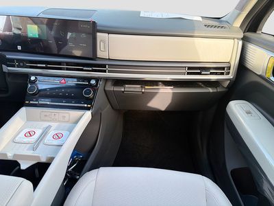 2026 Hyundai SANTA FE HYBRID — photo 19 view