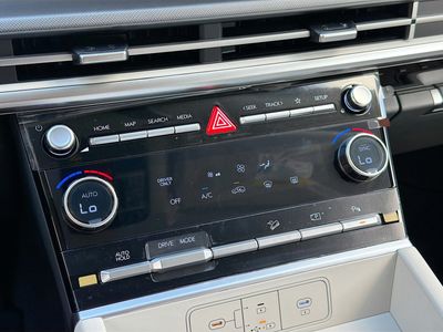2026 Hyundai SANTA FE HYBRID — photo 32 view