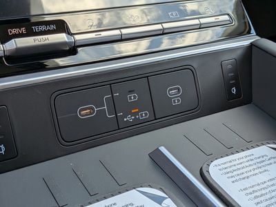 2026 Hyundai SANTA FE - Photo 31