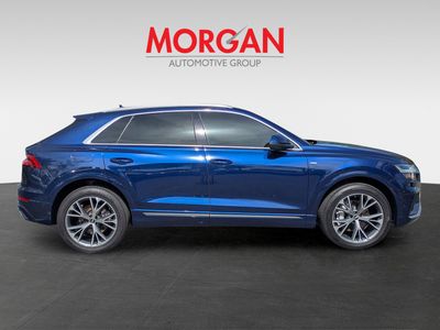 2021 Audi Q8 - Photo 2
