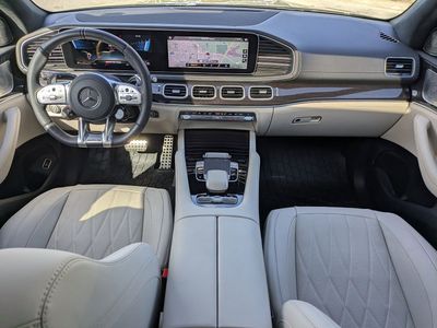 2023 Mercedes-Benz GLS - Photo 2