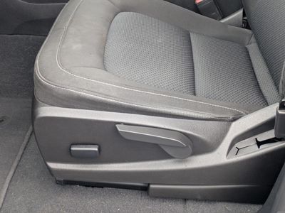 2022 Chevrolet Colorado - Photo 23