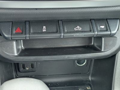 2022 Chevrolet Colorado - Photo 26