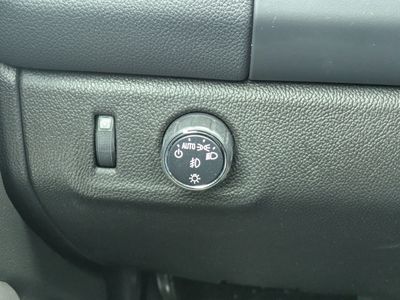2022 Chevrolet Colorado - Photo 24