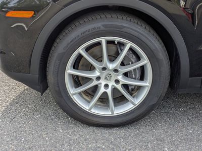 2024 Porsche Cayenne - Photo 10