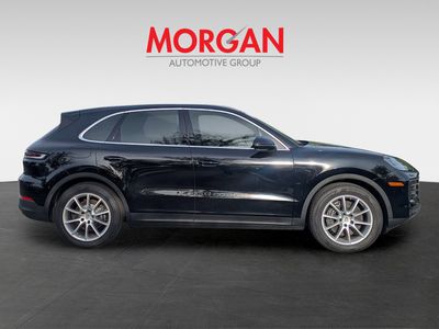 2024 Porsche Cayenne - Photo 2