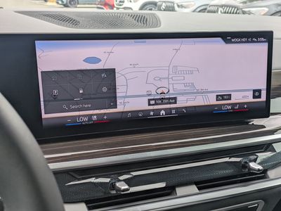 2025 BMW X7 - Photo 22