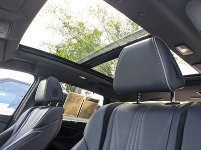 2025 Acura MDX - Photo 11