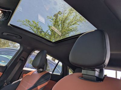 2026 Mercedes-Benz GLC - Photo 4