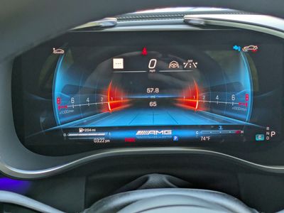 2025 Mercedes-Benz AMG GT 63 - Photo 17