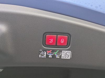 2026 Mercedes-Benz CLE - Photo 13