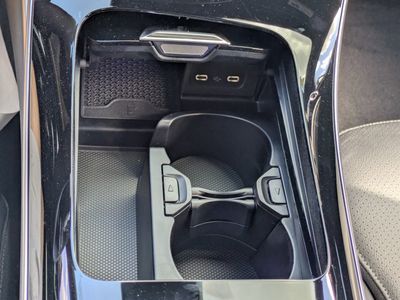 2026 Mercedes-Benz C-Class - Photo 28