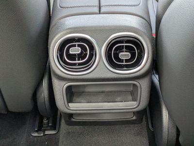 2026 Mercedes-Benz GLC - Photo 15