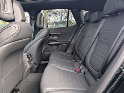 2026 Mercedes-Benz GLC - Photo 14
