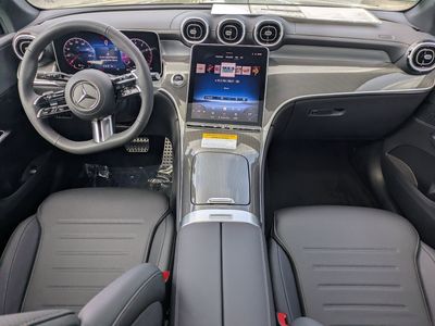 2026 Mercedes-Benz GLC - Photo 2