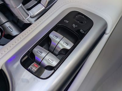 2026 Mercedes-Benz SL-Class - Photo 24