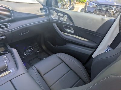 2026 Mercedes-Benz GLS - Photo 15
