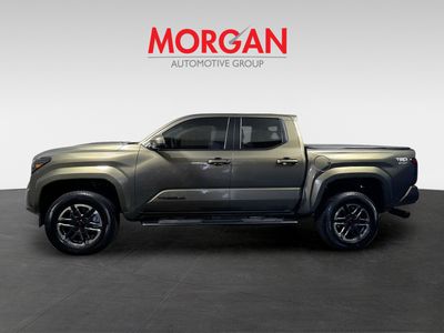 2025 Toyota Tacoma - Photo 6
