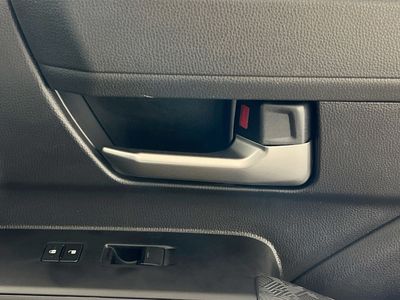 2025 Toyota Tacoma - Photo 28