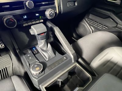 2025 Toyota Tacoma - Photo 22