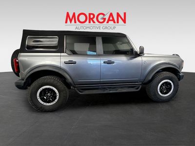 2022 Ford Bronco - Photo 2